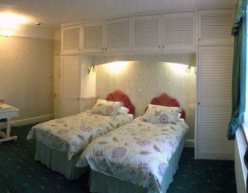 Vulcan Lodge Guest House Horley Dış mekan fotoğraf